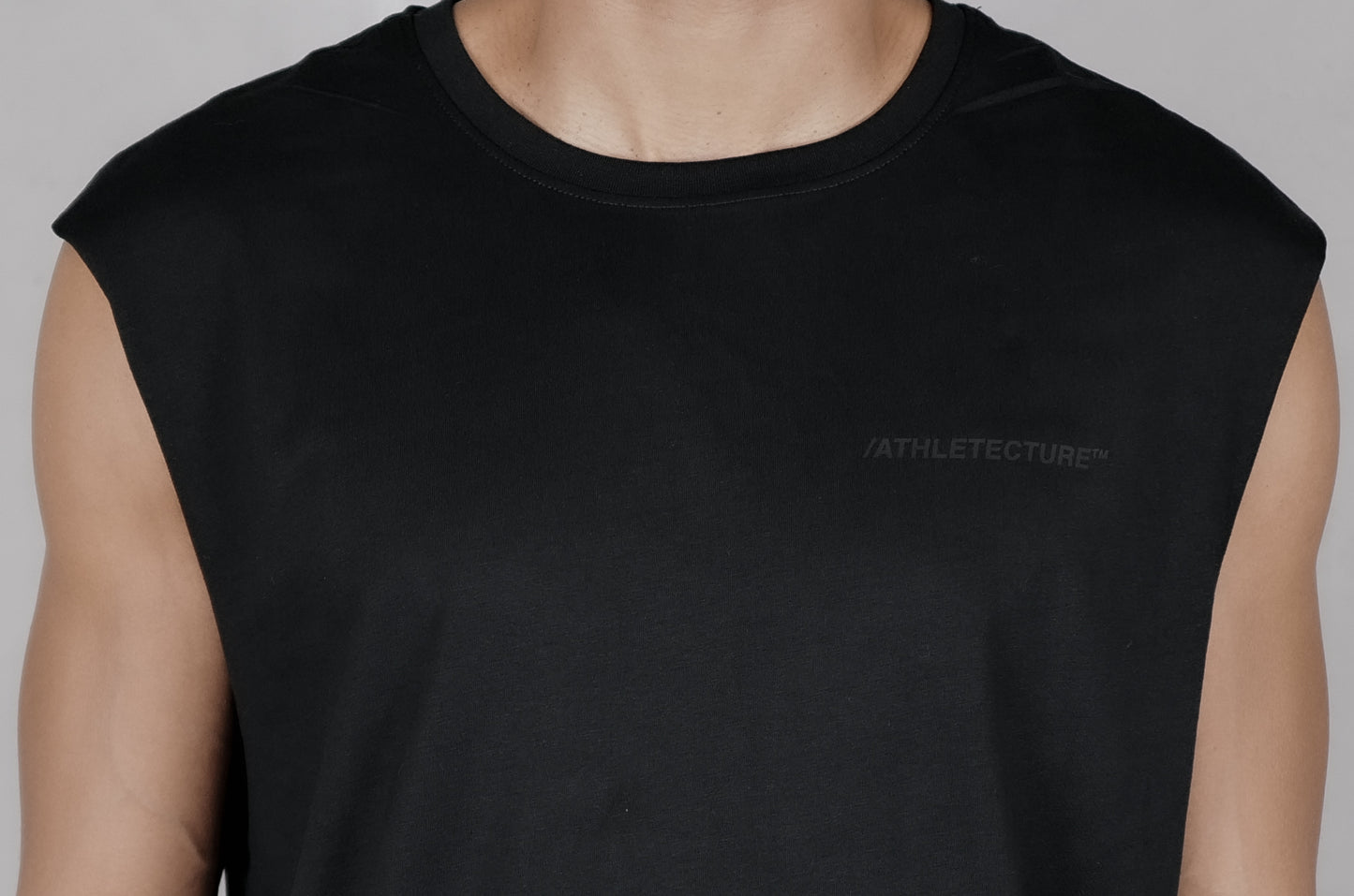 MUSCLE TSHIRT