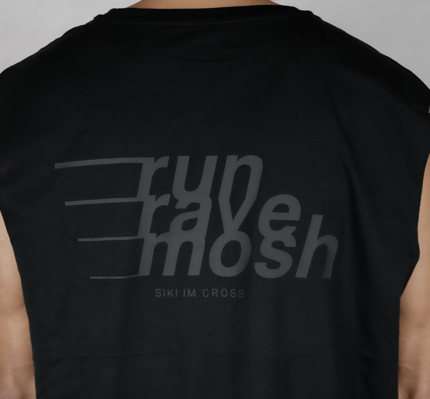 MUSCLE TSHIRT