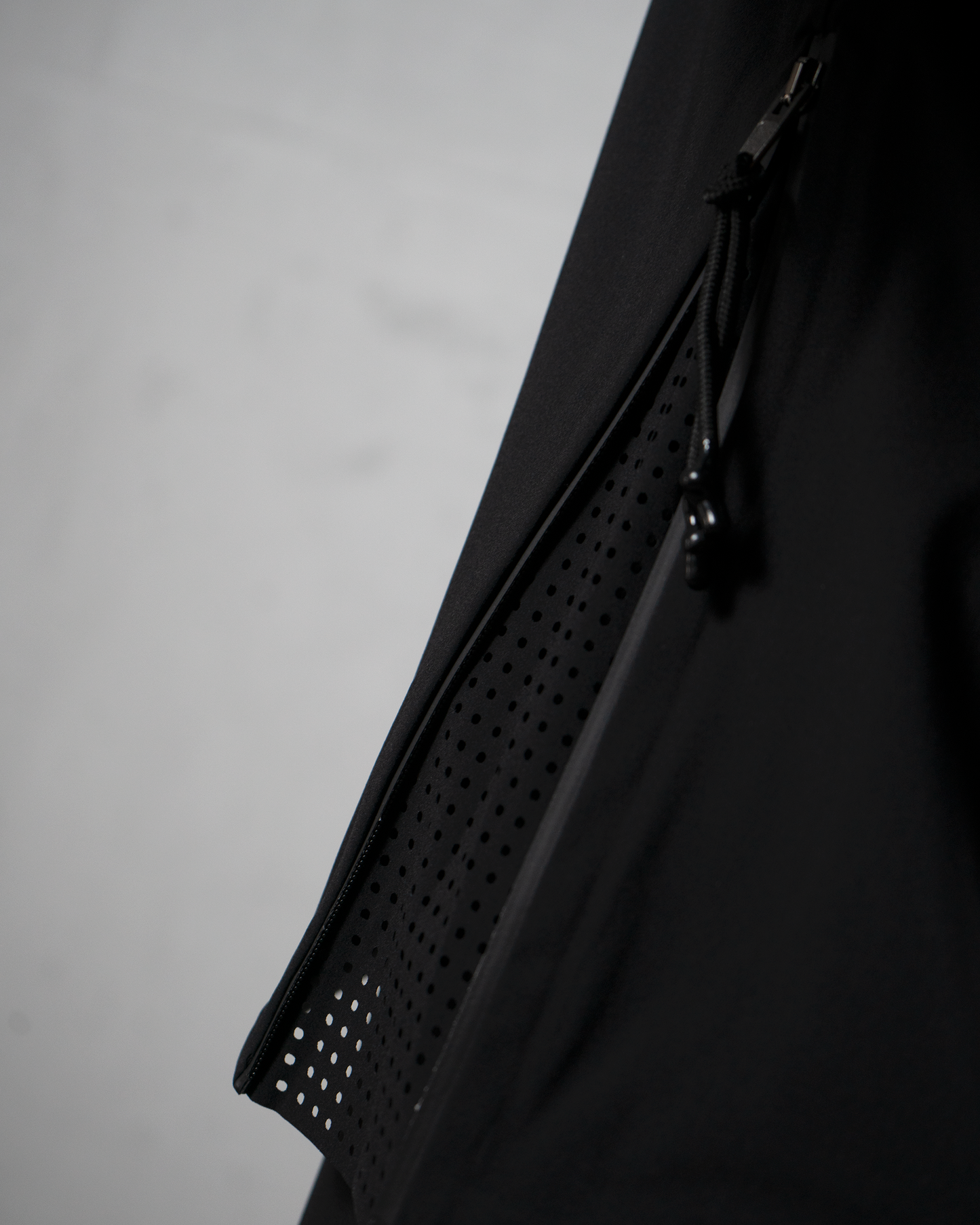 WINDBREAKER PULLOVER