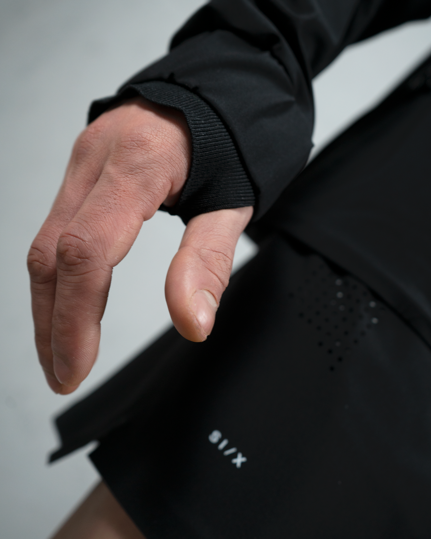 WINDBREAKER PULLOVER